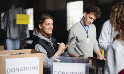 Once upon a donor: The story hidden in the data